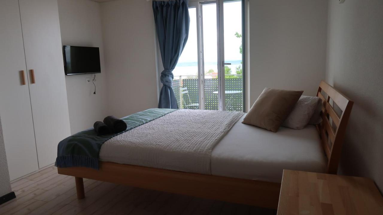 Mbar Hotel Altnau Bagian luar foto